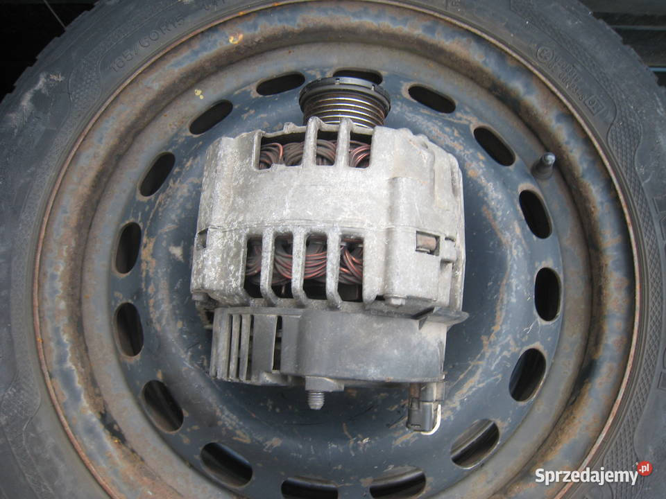 Alternator Volvo s40 v40 19 TD DCI 102115 0004