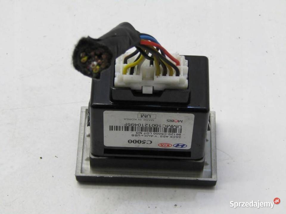 GNIAZDO ZŁĄCZE AUX USB KIA SPORTAGE IV