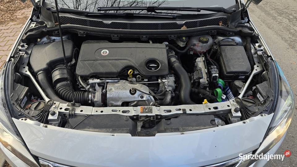 Opel Astra pełna historia 2018r Kraków sprzedam