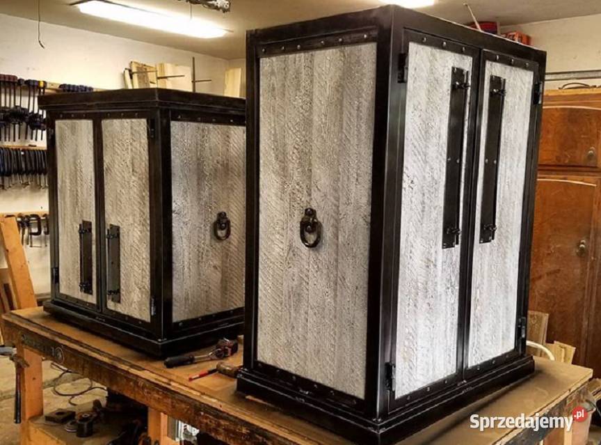 Industrialna Szafa UbraniowaSzafa LoftMeble Warszawa
