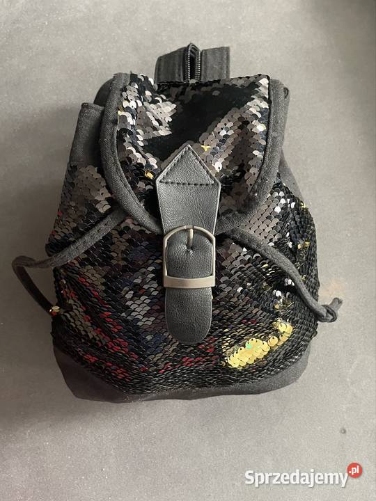 Mały czarny cekinowy plecak wielkopolskie Kłodawa