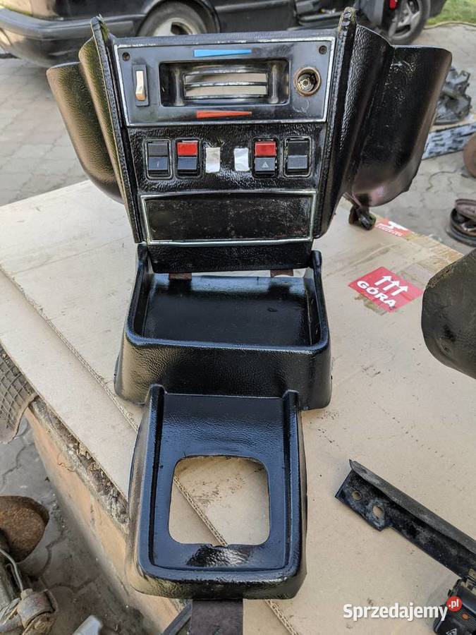 Fiat 125p konsola kokpit panel środkowy podkarpackie Stalowa Wola