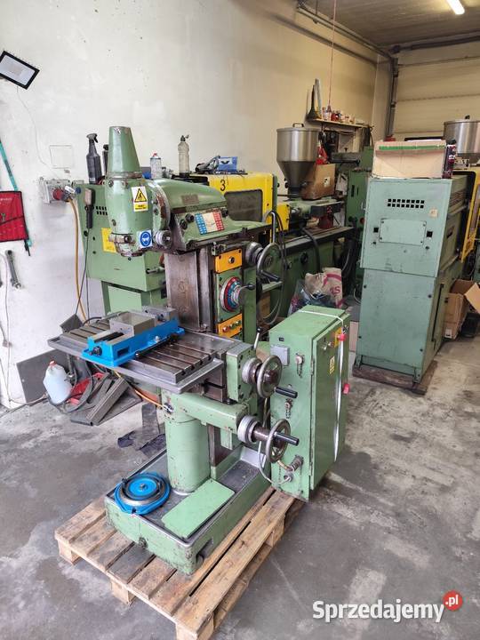 Frezarka uniwersalna narzędziowa Avia Fnc 25 FUS Maków Podhalański