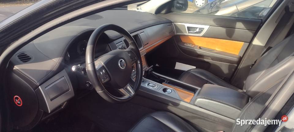 jaugar xf 30 dieseluszkodzony silnik