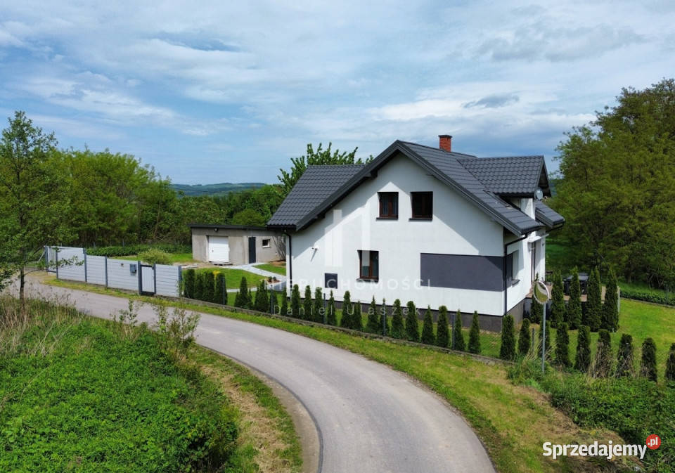 Nowoczesny dom Duża zielona działka Ujazd Jasło wolnostojący