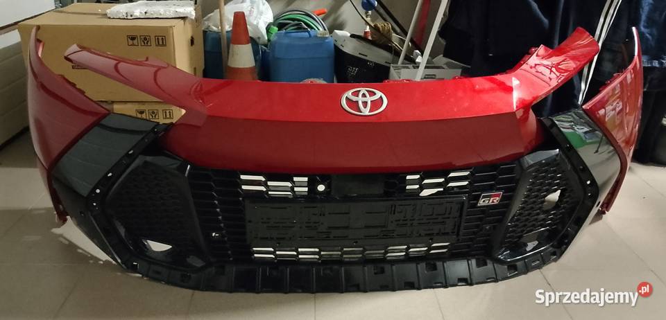 Zderzak grill toyota chr II 2 chr II czerwony Rzeszów sprzedam