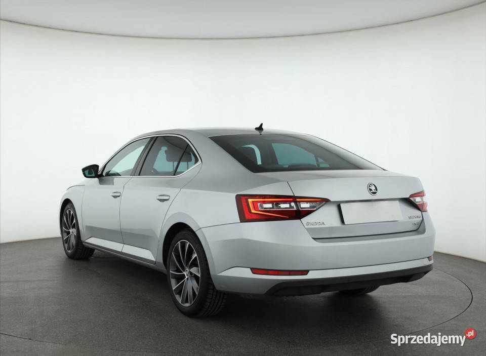 Skoda Superb 20 TDI podgrzewane fotele Piaseczno