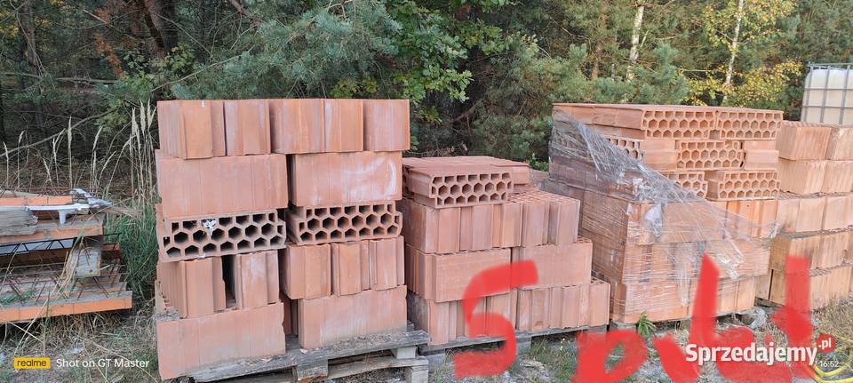 Pozostałości budowie Wilcza Wola