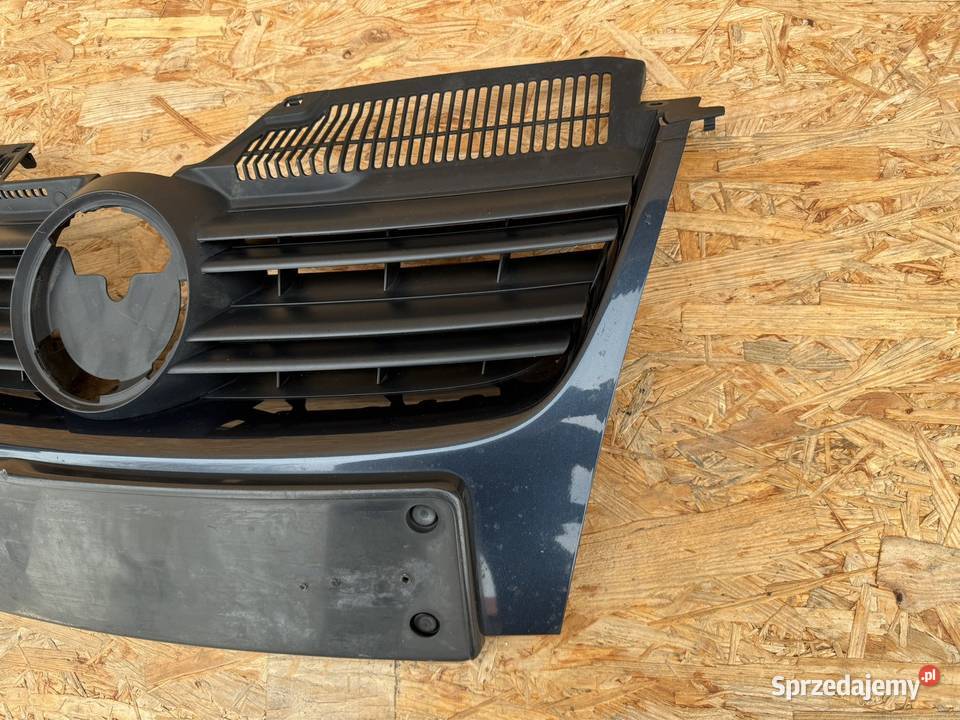Grill atrapa chłodnicy vw volkswagen jetta golf Sieraków