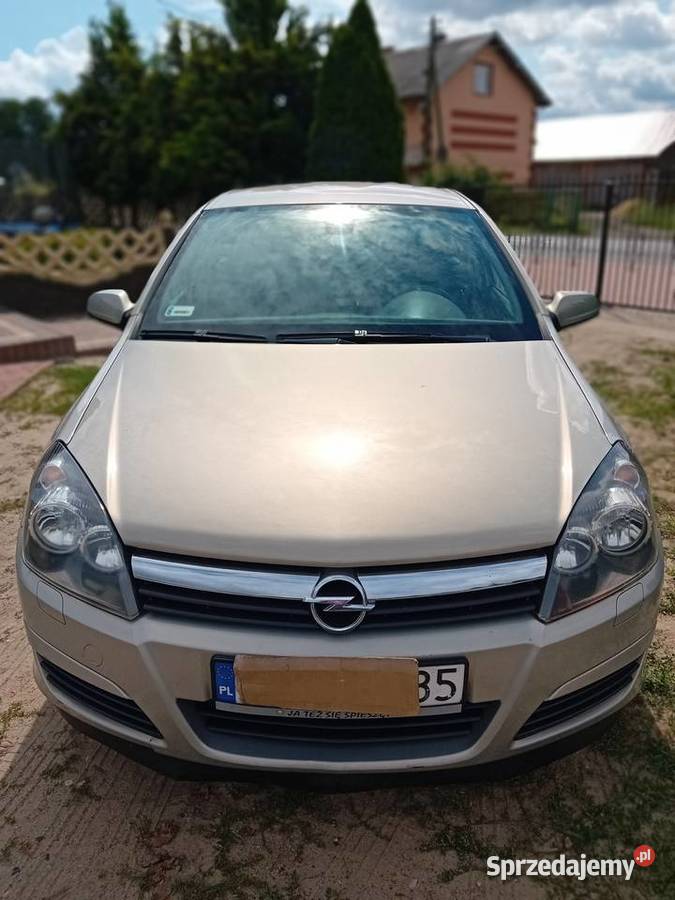 OPEL ASTRA 2005 16BGAZ Klima zadbana sprzedam