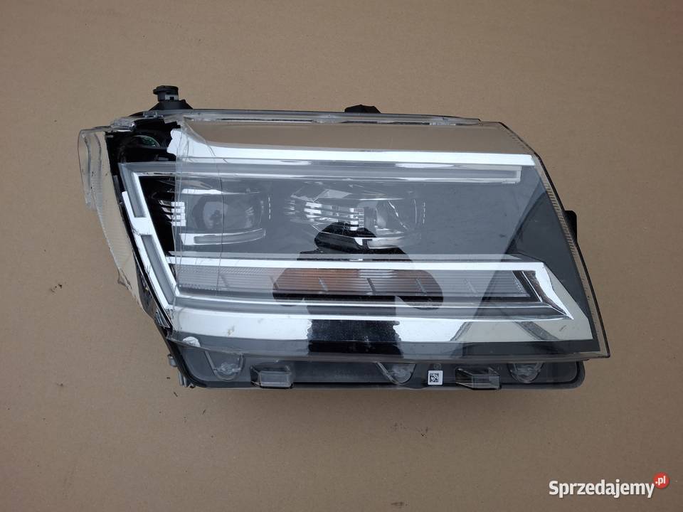 VW CRAFTER II MAN TGE REFLEKTOR PRAWY FULL LED sprzedam