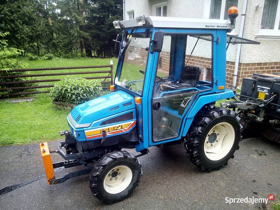 Iseki TU 318 4x4 18 wspomaganie tuz kabina 3 Świlcza