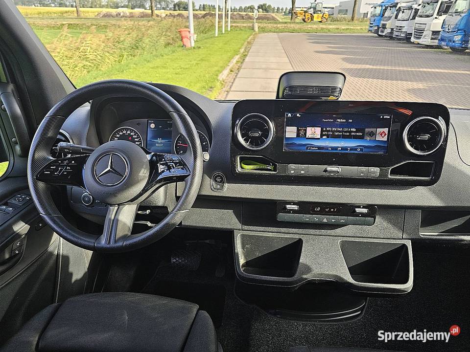MercedesBenz SPRINTER 317 L2H2 Mbux10 LED AC