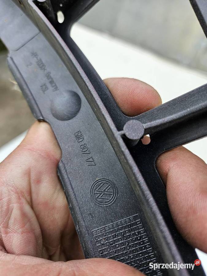 VW GOLF PLUS LIFT ŚLIZG LEWY ZDERZAKA PRZÓD osobowe wielkopolskie