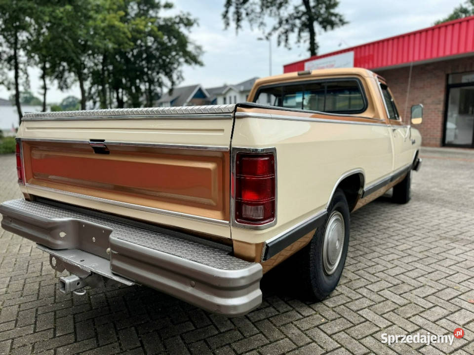 Dodge RAM D350 1986 klasyk pickup silnik 360V8 automatyczna Sulechów
