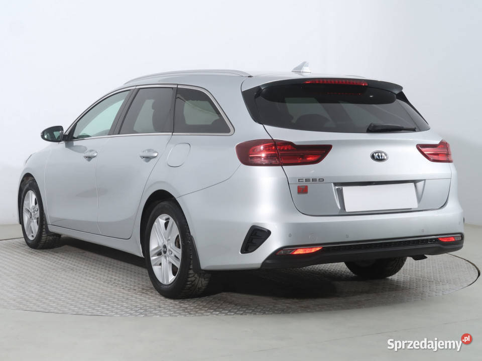 Kia Ceed 16 CRDi automatyczna sprzedam
