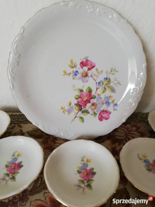 Porcelana CTzestawik do słodkości małopolskie Ropa