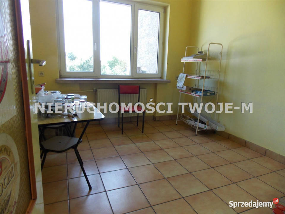 Dom wolnostojący 360m2 Ćmielów blacha