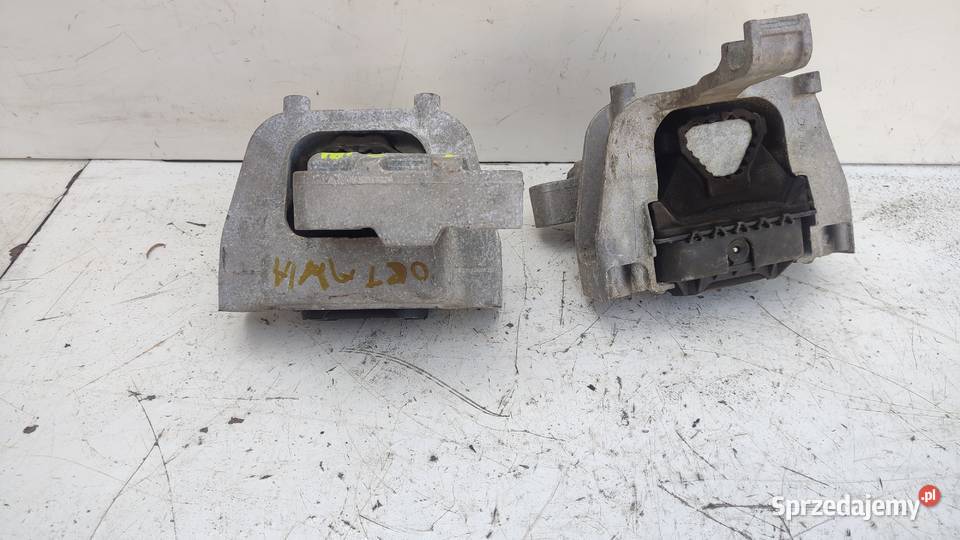 15VW SEAT AUDI SKODA 931ZBDG348700J ŁAPA Włoszczowa