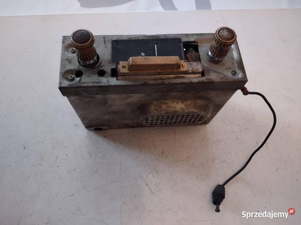 TRABANT WARTBURG RADIO 12V BERLIN ZABYTKOWE Świdnik