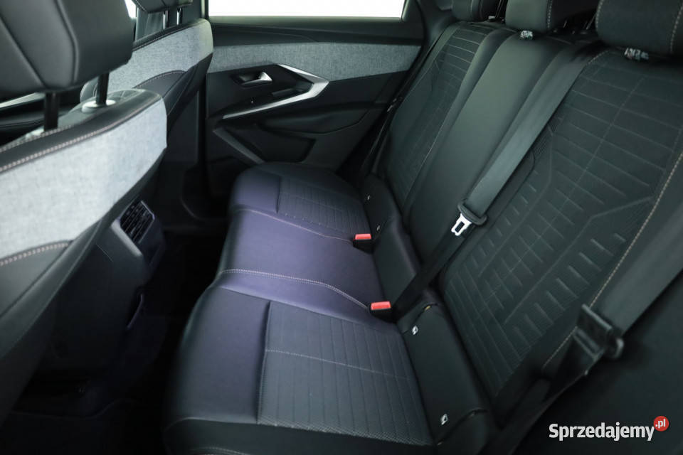Peugeot 3008 12 MHEV Piaseczno sprzedam