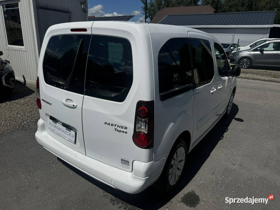 Peugeot Partner RatyZamiana Gwarancja salon kurtyny powietrzne Motoryzacja