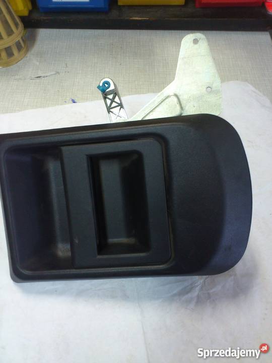 KKlamka drzwi przesuwnych prawych nt IVECO dostawcze pomorskie Gdynia