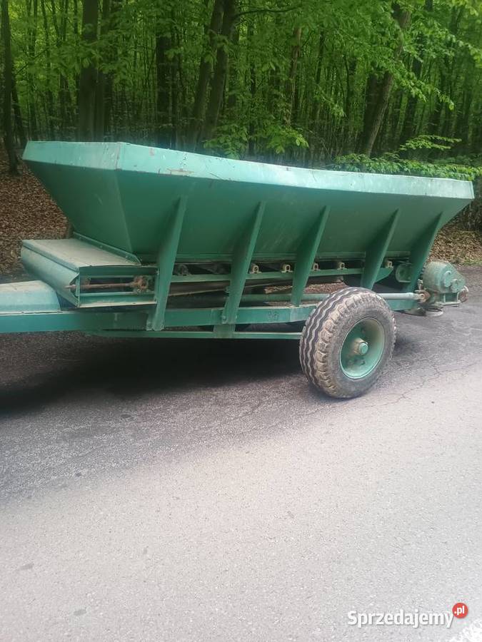 Rozsiewacz RCW3 do wapna Żółkiewka-Osada sprzedam