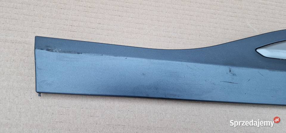 HYUNDAI KONA LISTWA DRZWI PRAWY TYŁ PRAWA TYLNA Bieleń