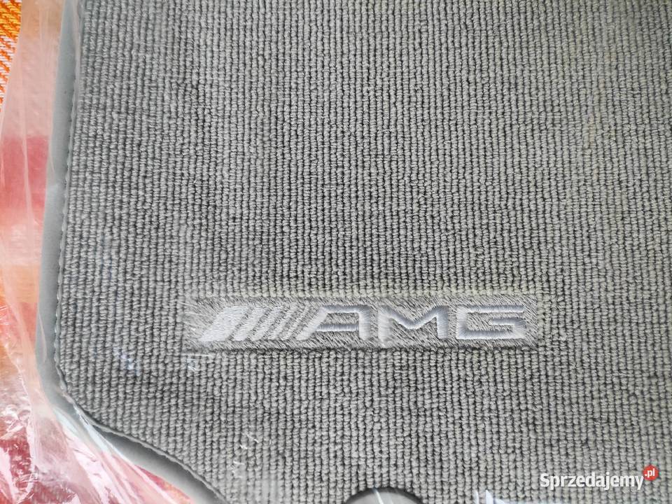 Oryginalne dywaniki welurowe Mercedes W212 S212 Bolewice
