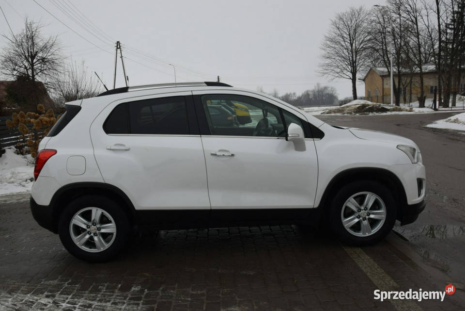 Chevrolet Trax 16 MPI Biała Perła Klima Kamera benzyna podkarpackie Majdan Sieniawski