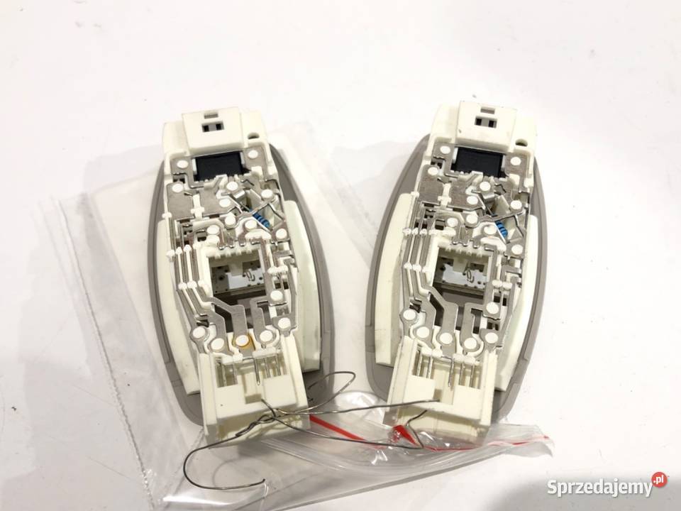 LAMPA SUFITOWA RENAULT GRAND SCENIC IV