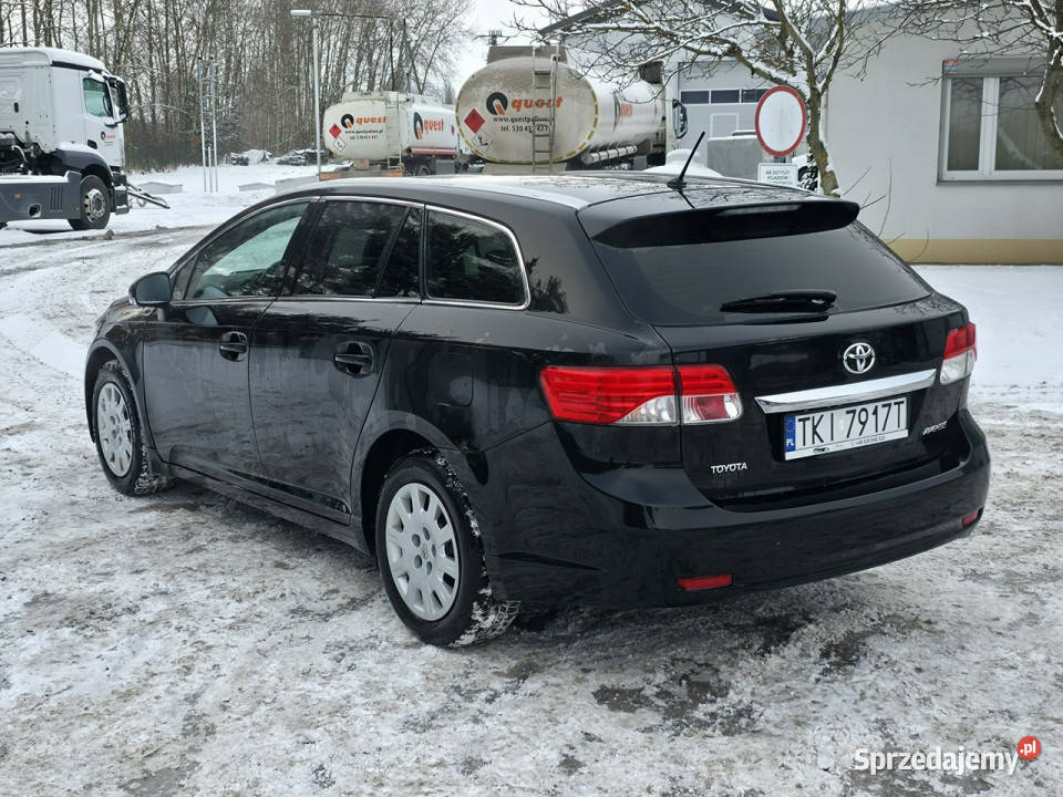 Toyota Avensis 18 Benzyna Serwisowany Gwarancja Piekoszów
