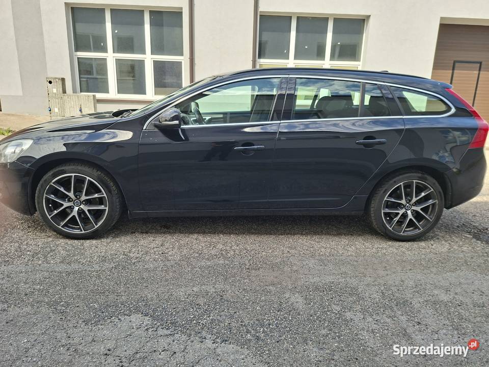 Volvo v60 D4 2012