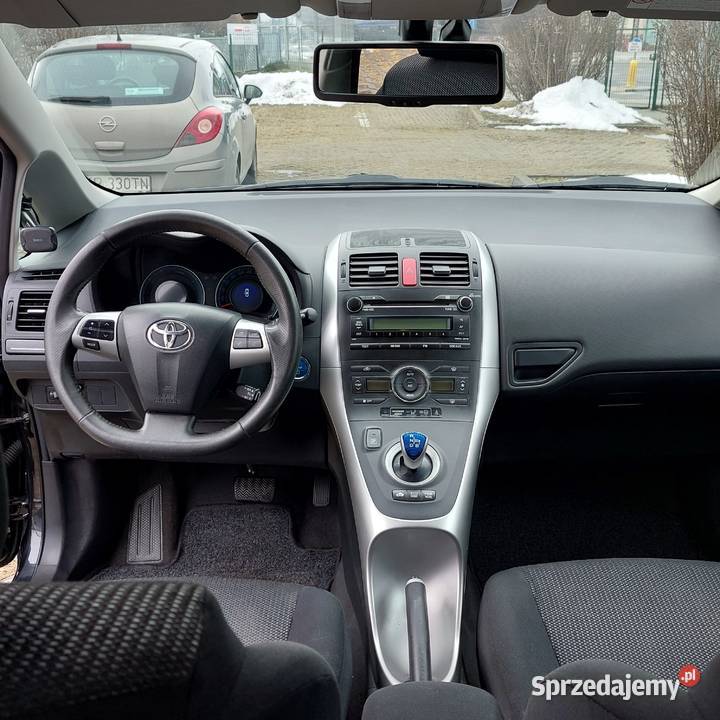 Toyota Auris 18 Hybrid