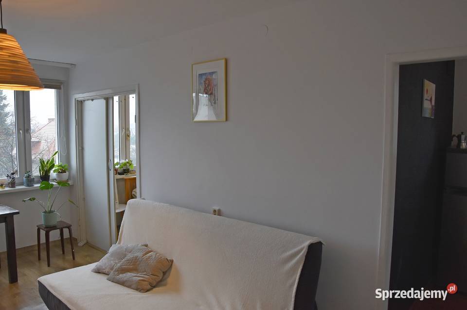 Sudecka Słoneczne mieszkanie 37m2 2 Pokoje Piętro 3 Nieruchomości