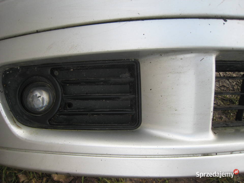 Zderzak przedni Mitsubishi Carisma lift srebrny małopolskie Kraków