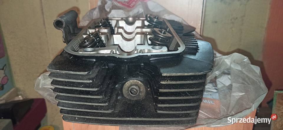 Głowica z klawiaturą i wałkiem Honda CB450S śląskie Gliwice sprzedam