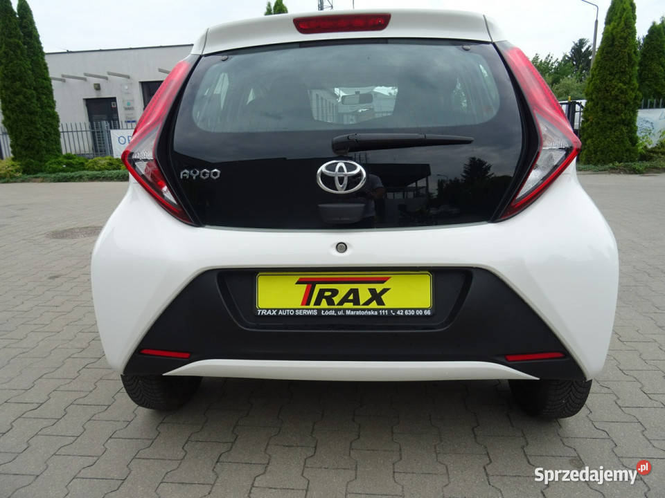 Toyota Aygo 10 72KrajowyNiski przebieg Zadbany biały Łódź sprzedam