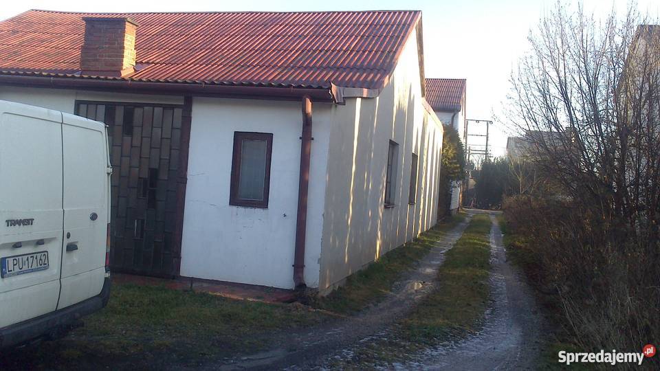 Na sprzedaż dom z dużym budynkiem gospodarczym piwnica Nieruchomości Puławy