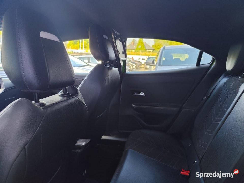 Opel Mokka 2022r salon ASO bezwypadkowy bogata Samochody osobowe małopolskie sprzedam