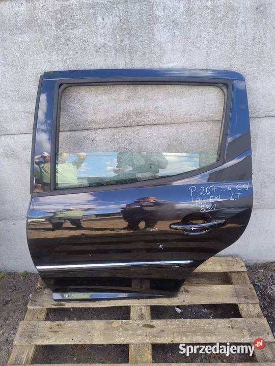 DRZWI LEWY TYŁ EXL PEUGEOT 207 SW osobowe wielkopolskie sprzedam