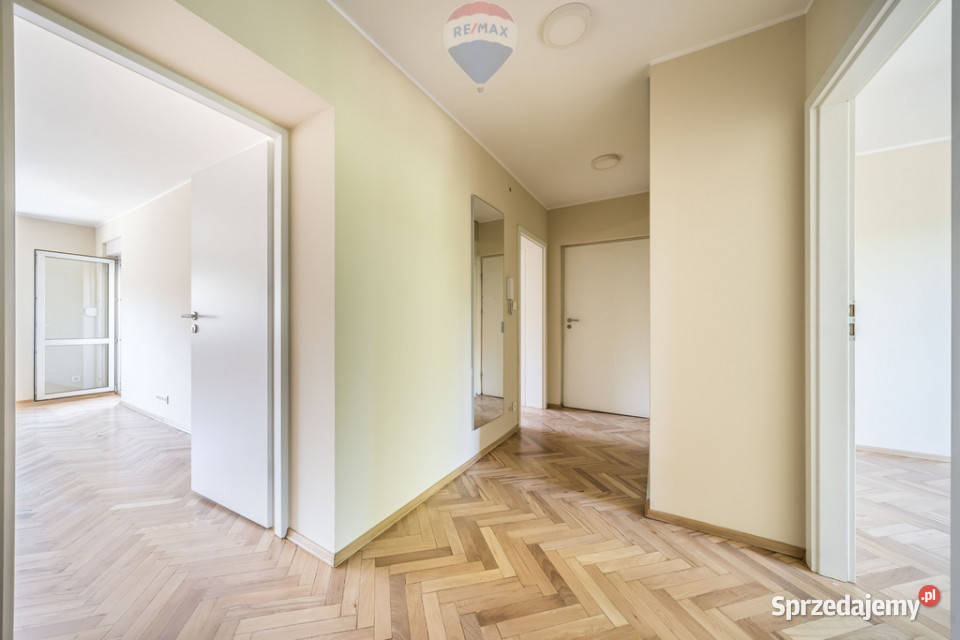 ŁADNE MIESZKANIE 3 POKOJE BALKON JEŻYCE