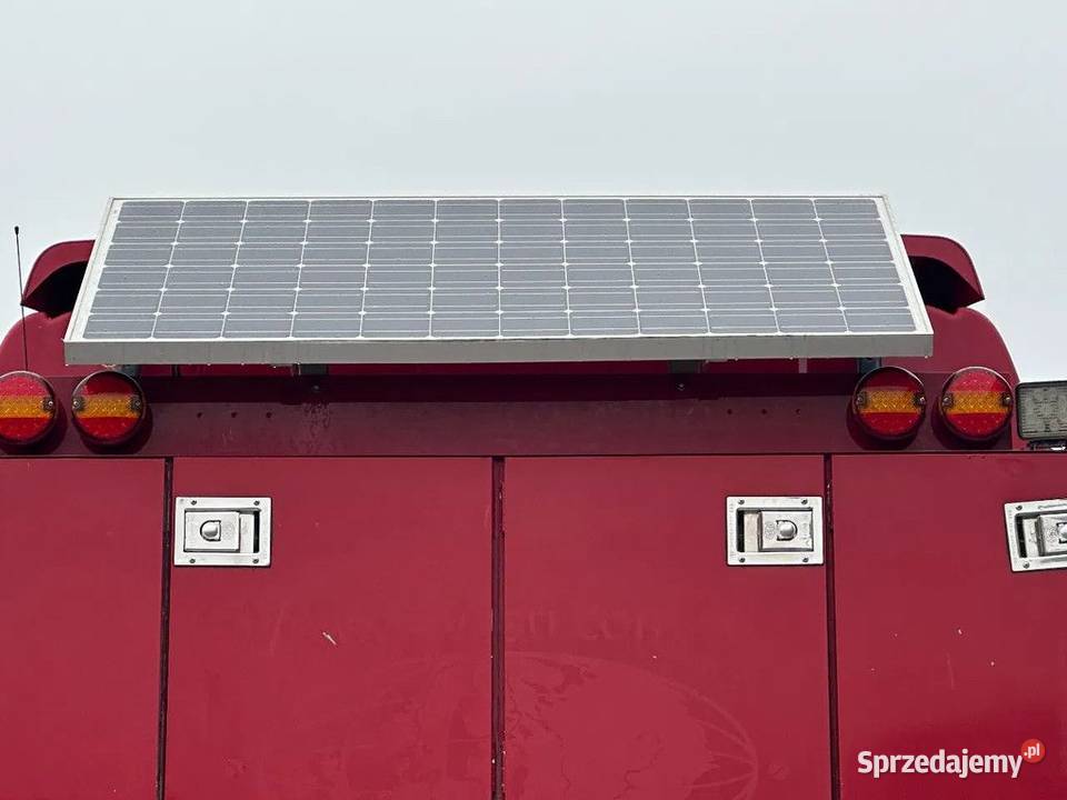 Ciągnik 6x4 o dużej mocy MAN TGX Warszawa