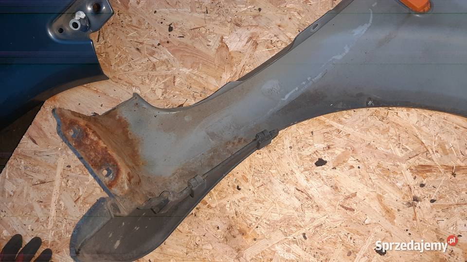 lak S5 błotnik prawy lewy przód Ford Fiesta mk6 Dębno