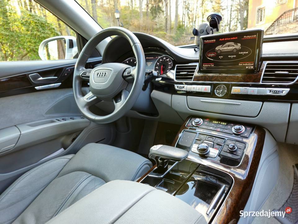 Audi A8 Long 42 370 światła przeciwmgielne dolnośląskie