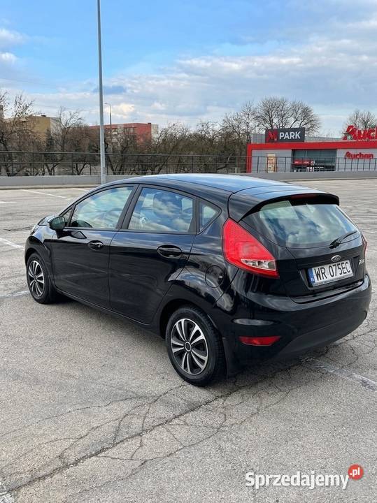 Ford Fiesta Mk7 125 Duratec 1 rej2013 Salon Radom
