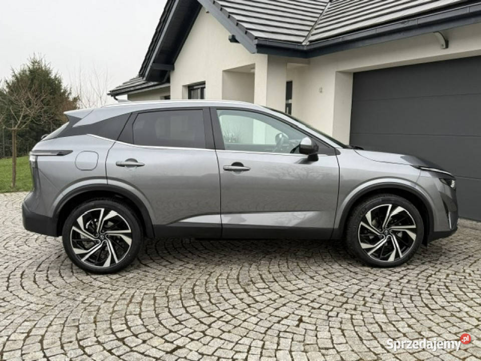 Nissan Qashqai TEKNA BLACK ALU 20 AMBIENTE NOWE sprzedam