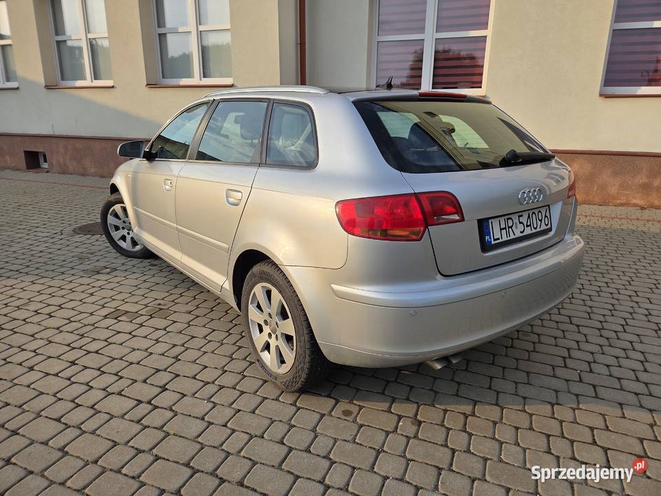 Audi A3 8P 20 tdi Automat DSG Skóry xenon
