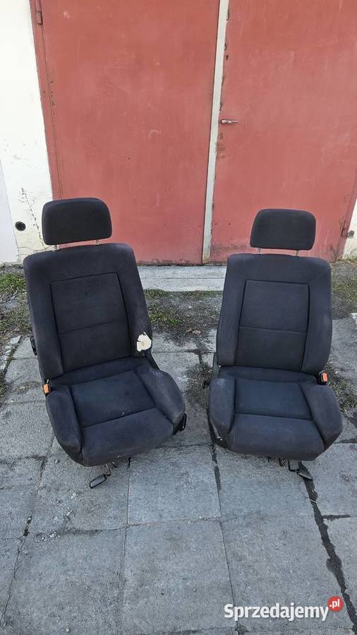 Fotele półkubełki kubły Audi 80 B4 sprzedam